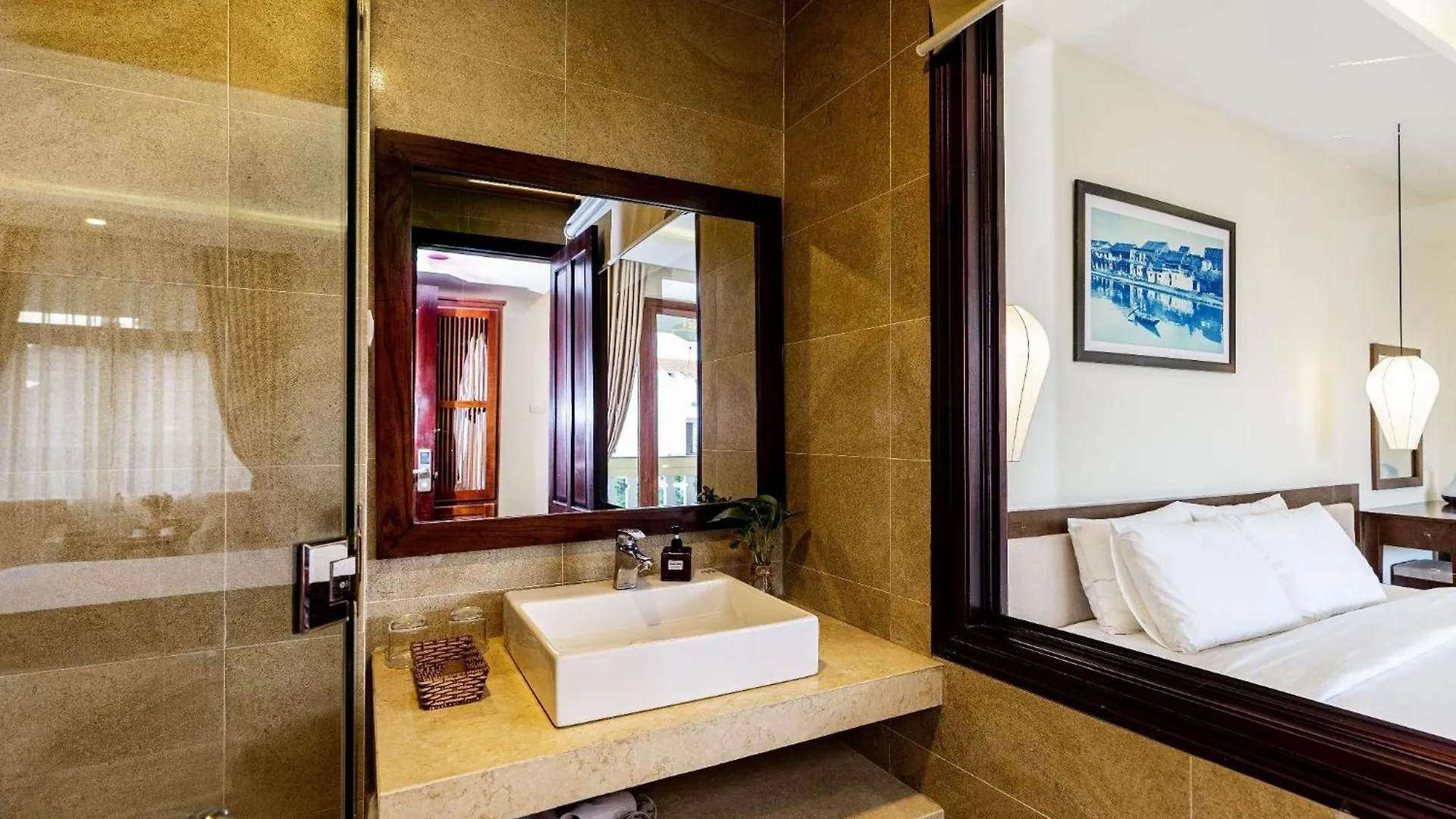 Hotel Ancient Haven Hoi An 4*,